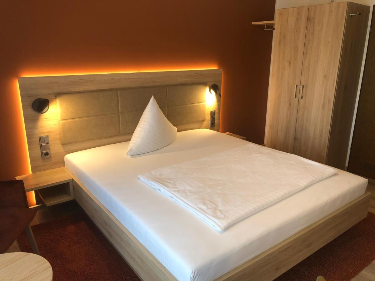 Hotel Wilms โคโลญ ภายนอก รูปภาพ