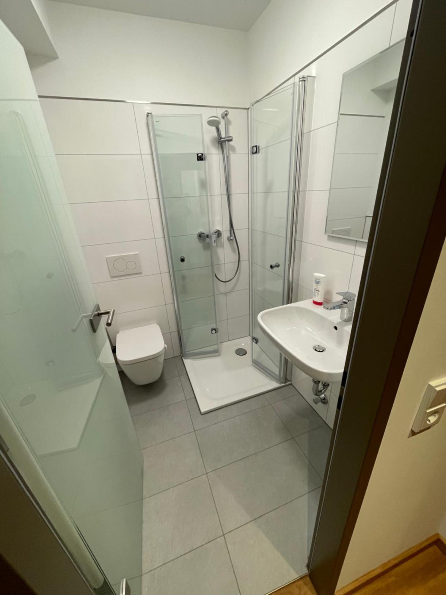 Hotel Wilms โคโลญ ภายนอก รูปภาพ