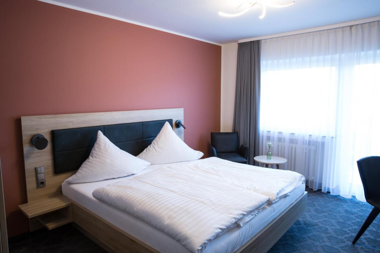 Hotel Wilms โคโลญ ภายนอก รูปภาพ