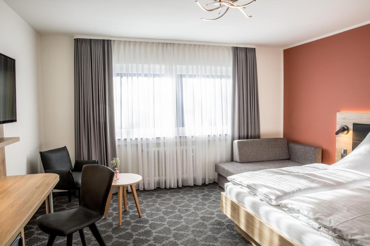 Hotel Wilms โคโลญ ภายนอก รูปภาพ